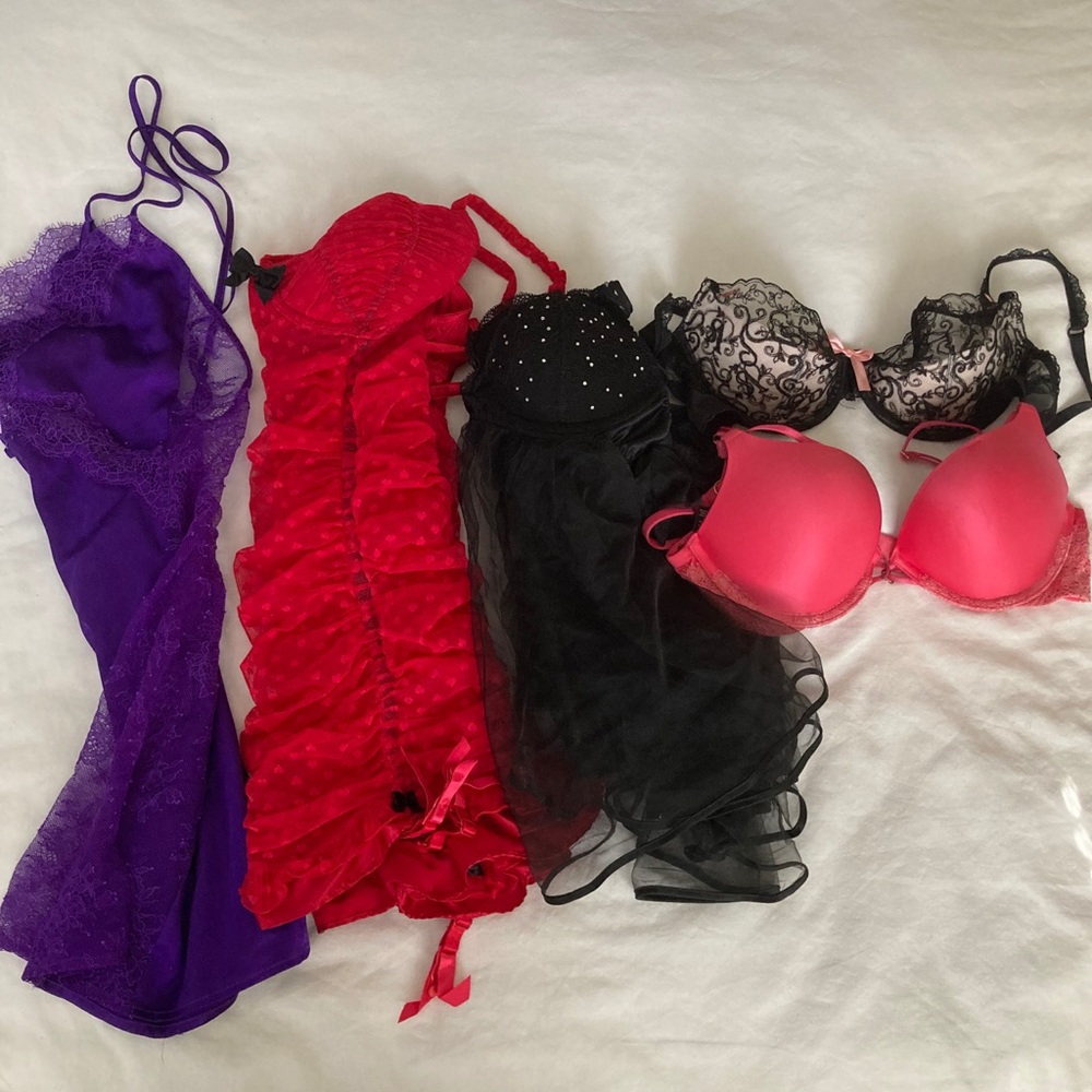 Victoria’s Secret various size intimates bundle